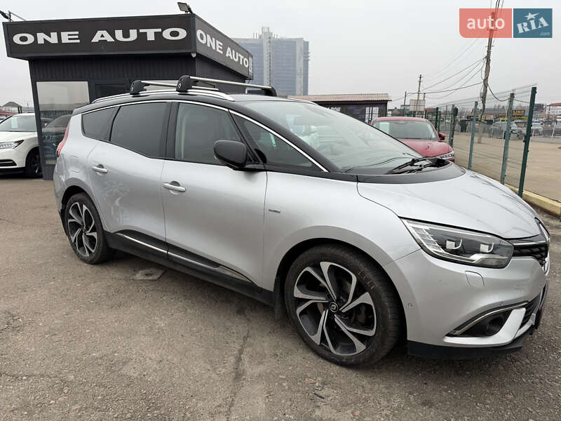 Минивэн Renault Scenic 2017 в Киеве