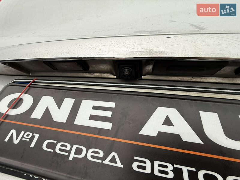 Минивэн Renault Scenic 2017 в Киеве