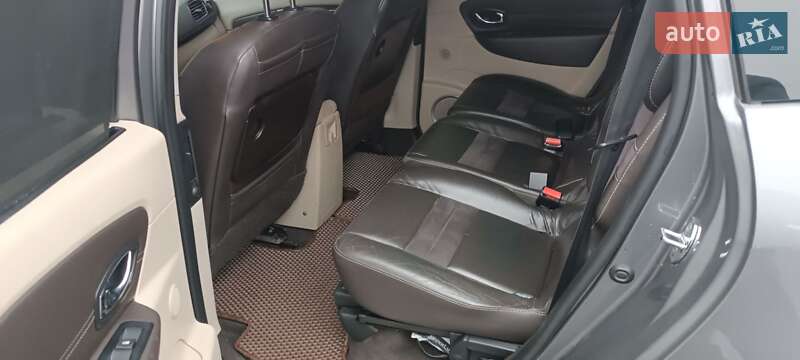 Мінівен Renault Scenic 2013 в Дніпрі