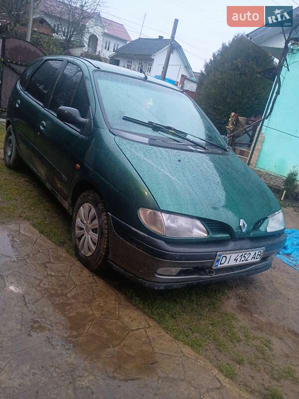 Мінівен Renault Scenic 1999 в Чернівцях