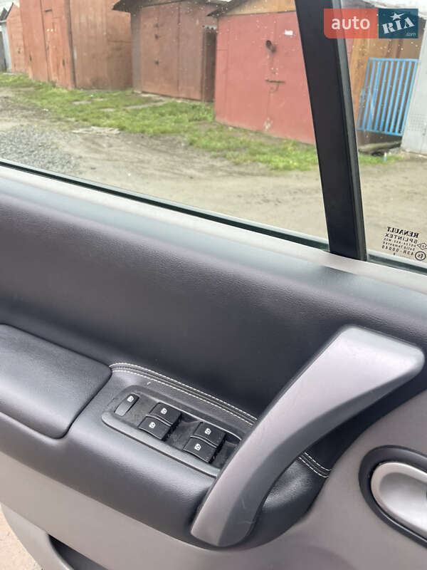 Минивэн Renault Scenic 2008 в Ровно фото 12 Минивэн Renault Scenic 2008 в Ровно