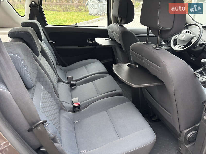 Минивэн Renault Scenic 2009 в Луцке фото 23 Минивэн Renault Scenic 2009 в Луцке