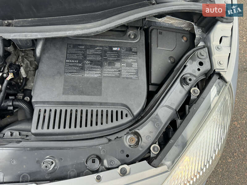 Мінівен Renault Scenic 2004 в Києві