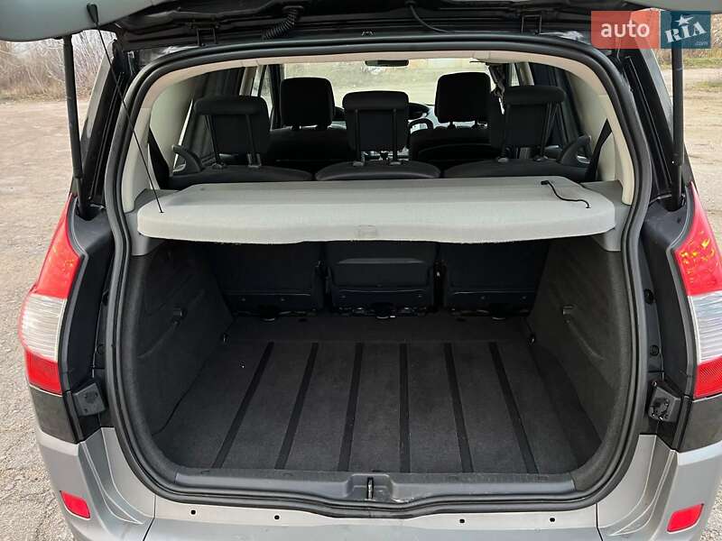 Минивэн Renault Scenic 2007 в Сумах фото 27 Минивэн Renault Scenic 2007 в Сумах