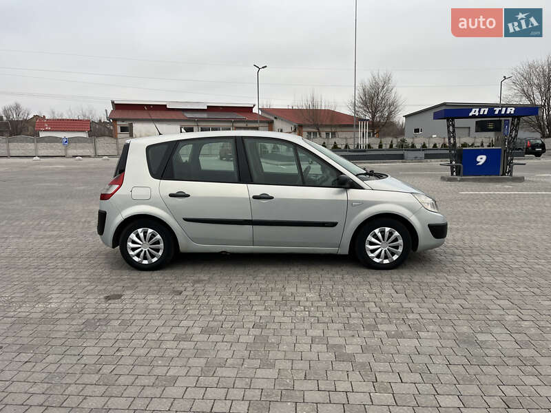 Мінівен Renault Scenic 2004 в Запоріжжі