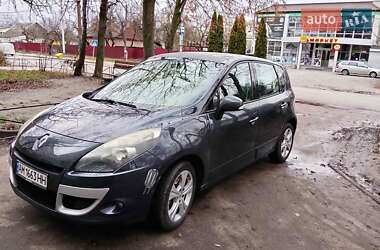 Мінівен Renault Scenic 2010 в Житомирі