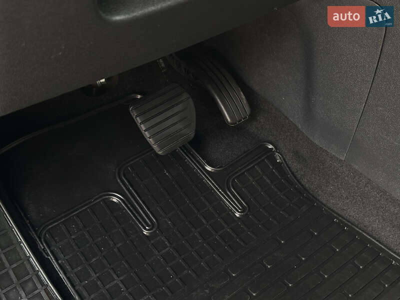 Минивэн Renault Scenic 2015 в Моршине