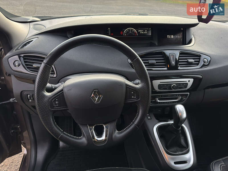 Минивэн Renault Scenic 2015 в Моршине