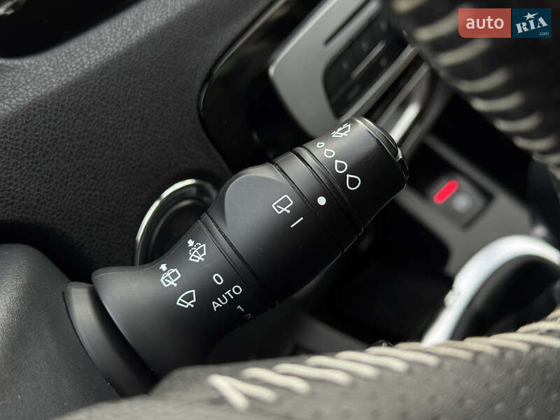 Минивэн Renault Scenic 2015 в Моршине