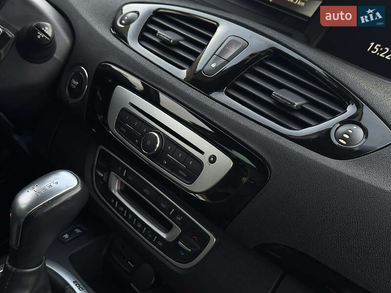 Минивэн Renault Scenic 2015 в Моршине