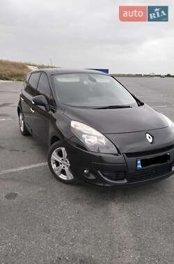 Минивэн Renault Scenic 2010 в Днепре