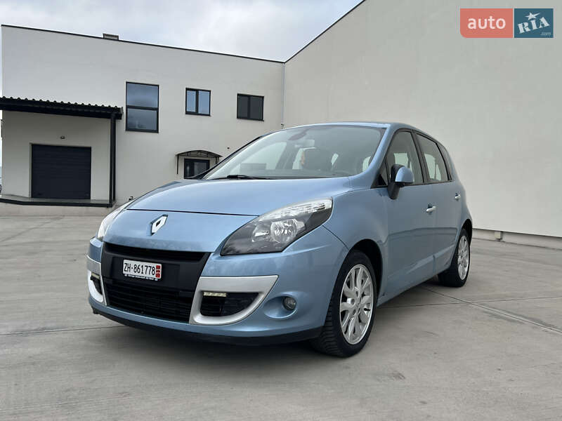 Минивэн Renault Scenic 2011 в Луцке