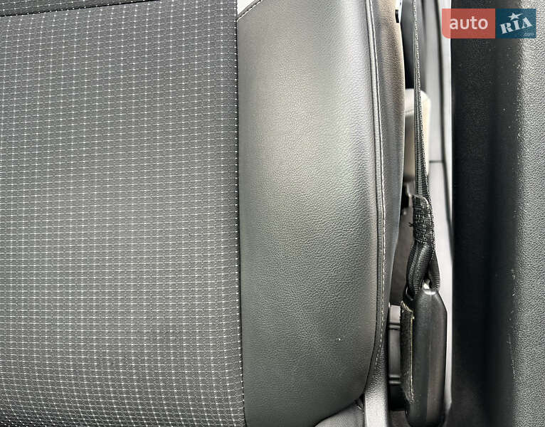 Минивэн Renault Scenic 2011 в Луцке