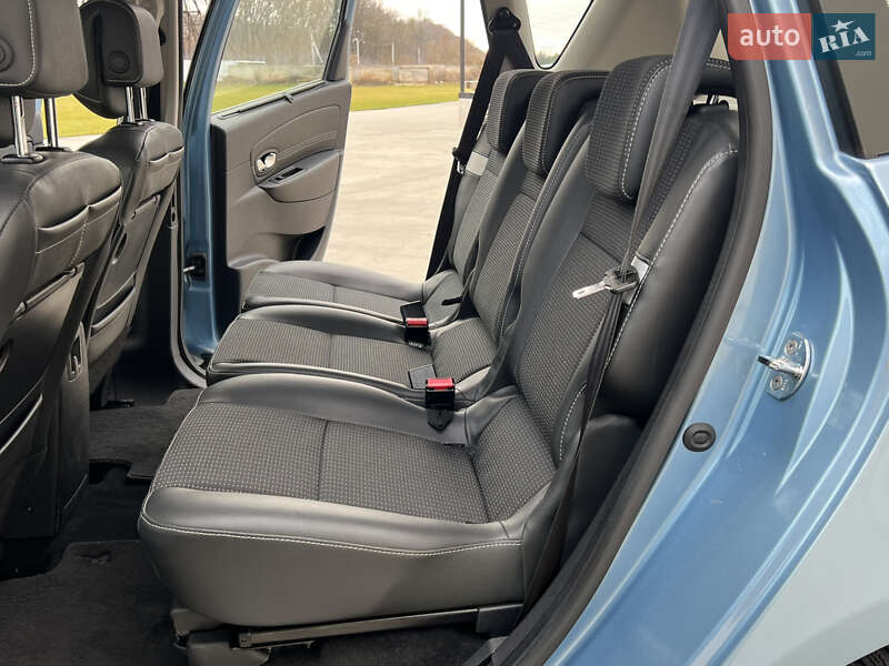 Минивэн Renault Scenic 2011 в Луцке