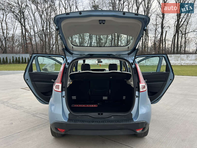 Минивэн Renault Scenic 2011 в Луцке