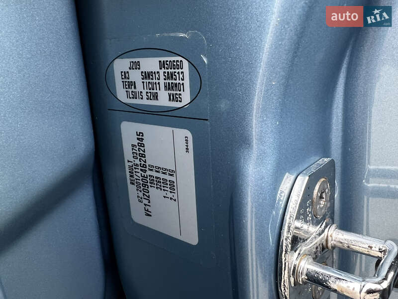 Минивэн Renault Scenic 2011 в Луцке