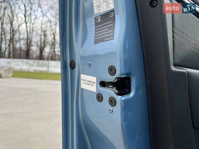 Минивэн Renault Scenic 2011 в Луцке