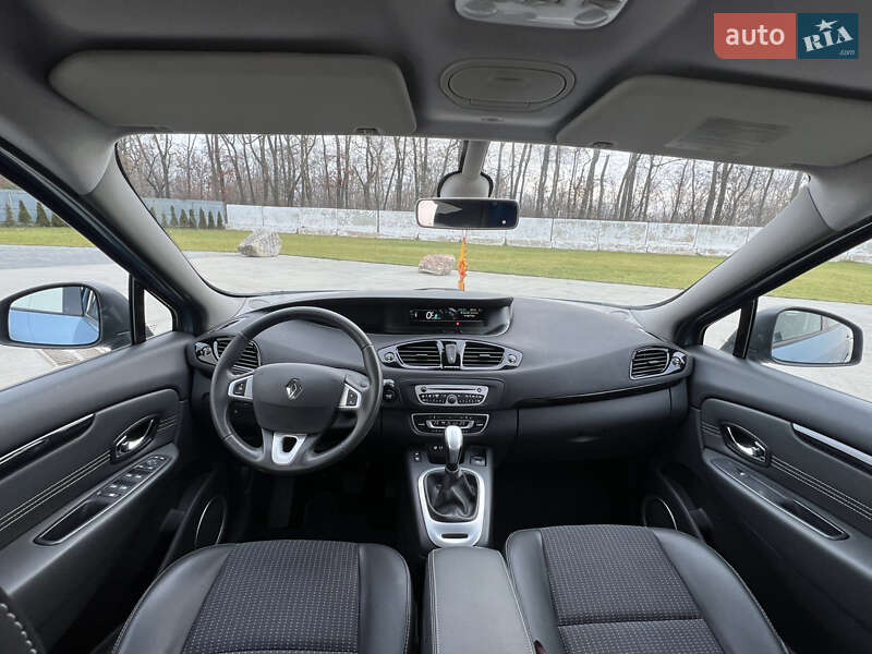 Минивэн Renault Scenic 2011 в Луцке