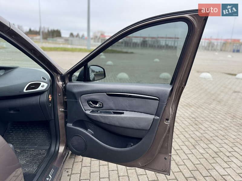 Минивэн Renault Scenic 2013 в Львове фото 43 Минивэн Renault Scenic 2013 в Львове