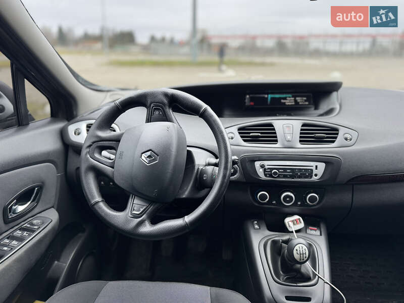 Минивэн Renault Scenic 2013 в Львове фото 47 Минивэн Renault Scenic 2013 в Львове