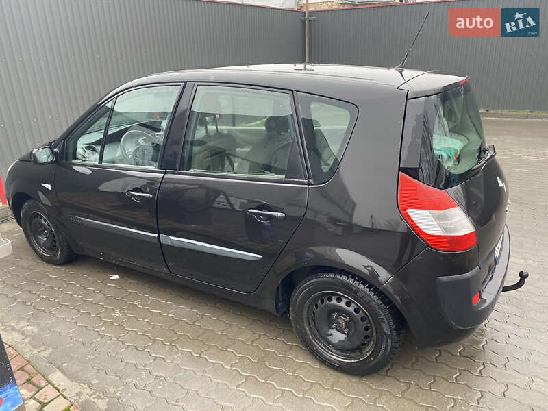 Мінівен Renault Scenic 2005 в Чернівцях