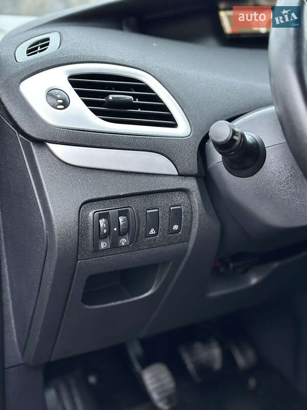 Мінівен Renault Scenic 2014 в Вінниці