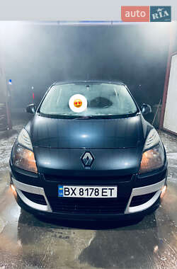 Мінівен Renault Scenic 2012 в Хмельницькому