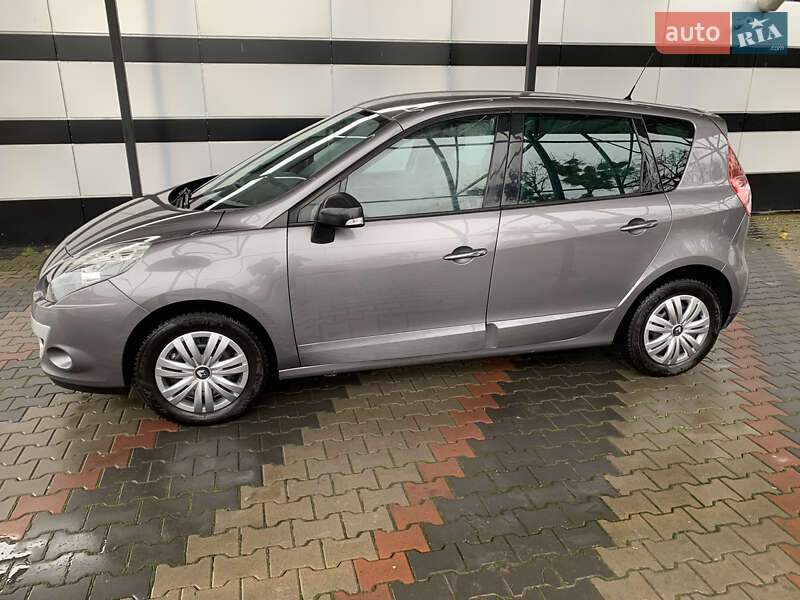 Минивэн Renault Scenic 2009 в Виннице