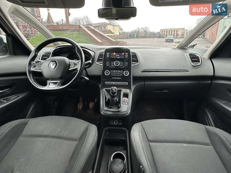 Минивэн Renault Scenic 2017 в Днепре
