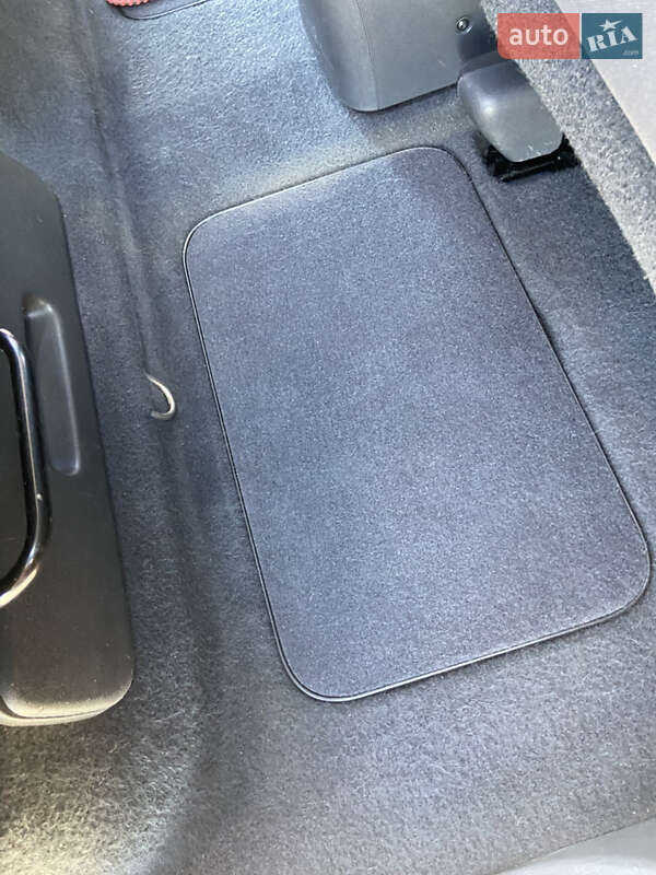 Минивэн Renault Scenic 2007 в Баре фото 5 Минивэн Renault Scenic 2007 в Баре