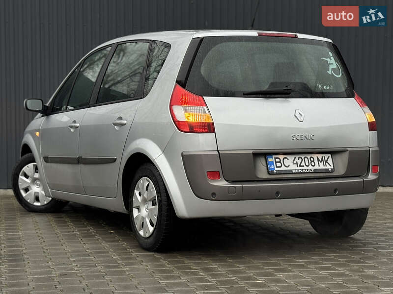 Минивэн Renault Scenic 2005 в Дрогобыче