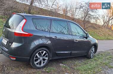 Минивэн Renault Scenic 2011 в Виннице