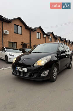Мінівен Renault Scenic 2011 в Стрию
