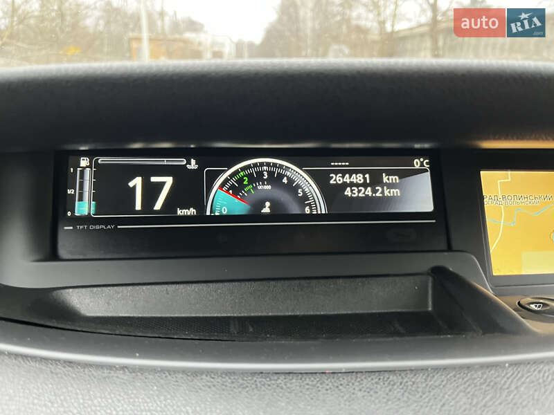 Минивэн Renault Scenic 2015 в Житомире