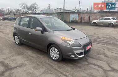 Минивэн Renault Scenic 2009 в Белой Церкви