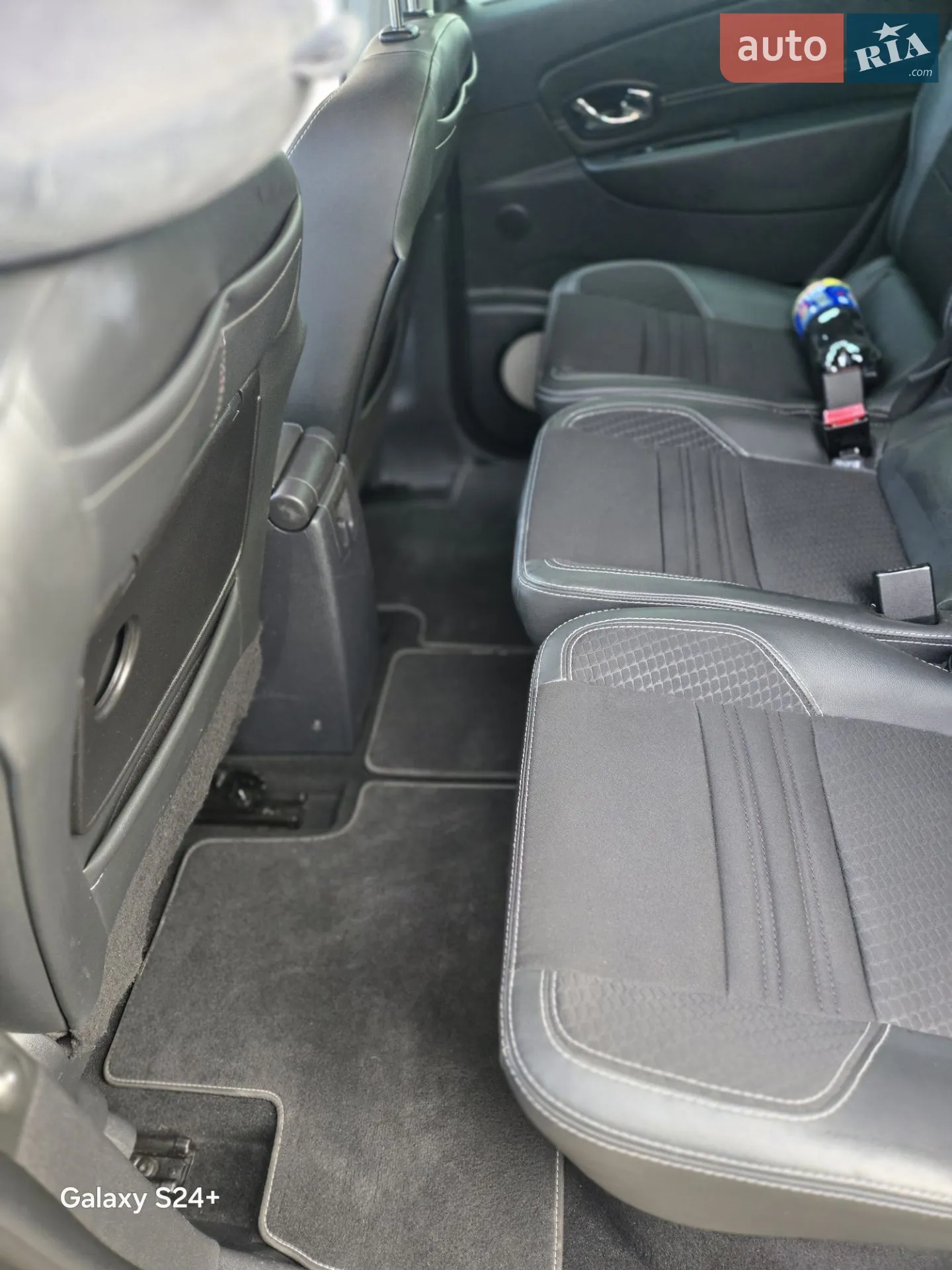 2014 Renault Scenic - мініатюра 20