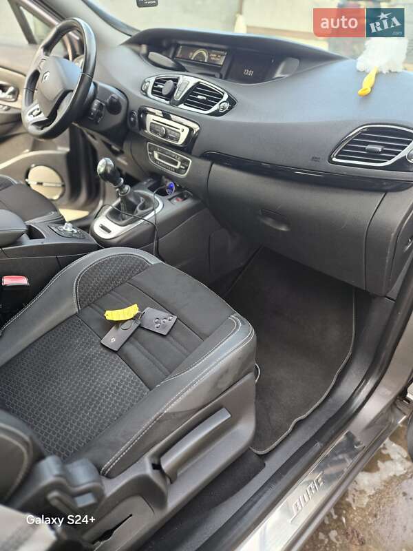 Минивэн Renault Scenic 2014 в Дубно фото 30 Минивэн Renault Scenic 2014 в Дубно