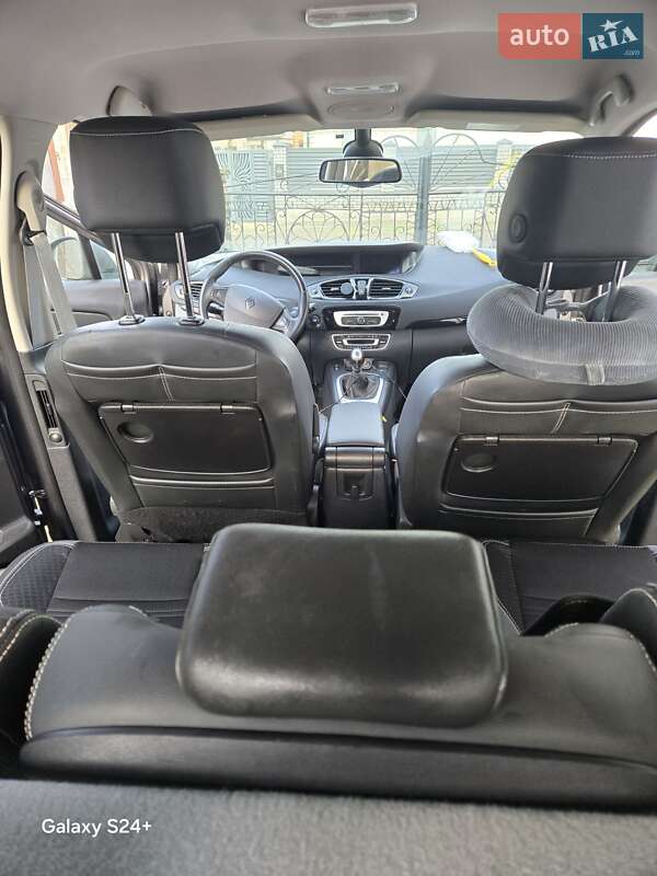 Минивэн Renault Scenic 2014 в Дубно фото 35 Минивэн Renault Scenic 2014 в Дубно