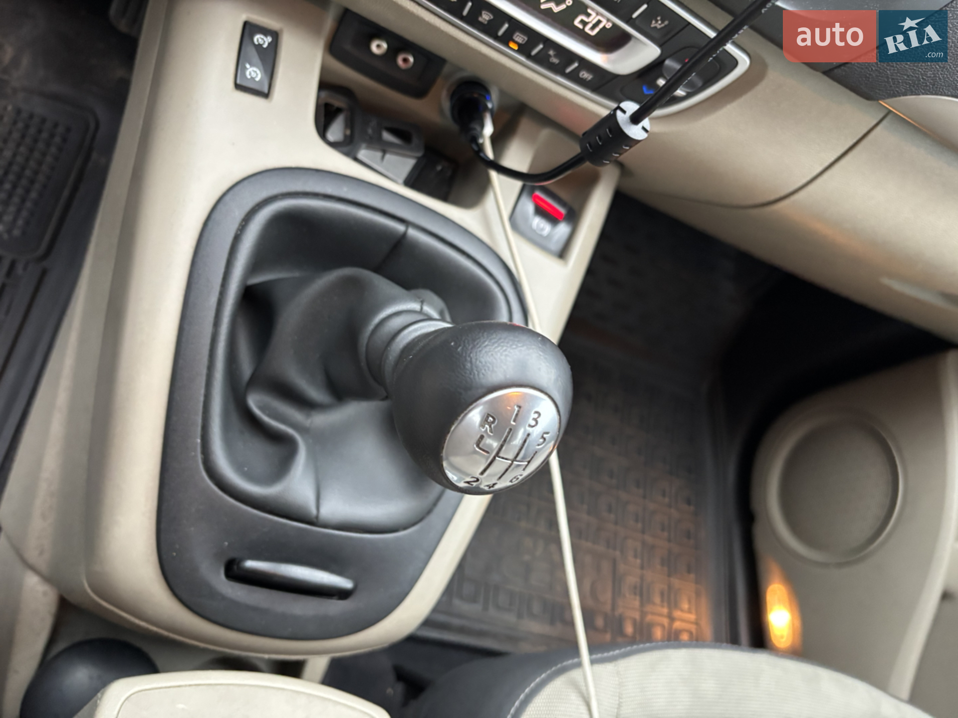 2010 Renault Scenic - мініатюра 34