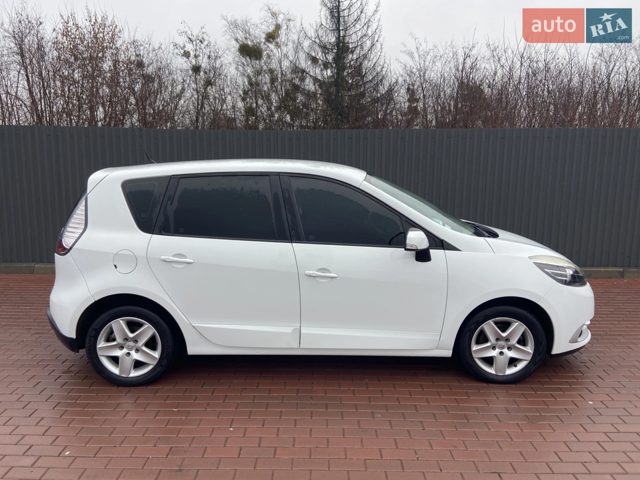 2017 Renault Scenic - мініатюра 27