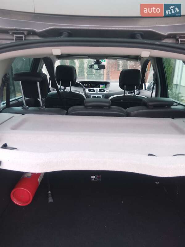 Минивэн Renault Scenic 2013 в Старой Выжевке фото 8 Минивэн Renault Scenic 2013 в Старой Выжевке