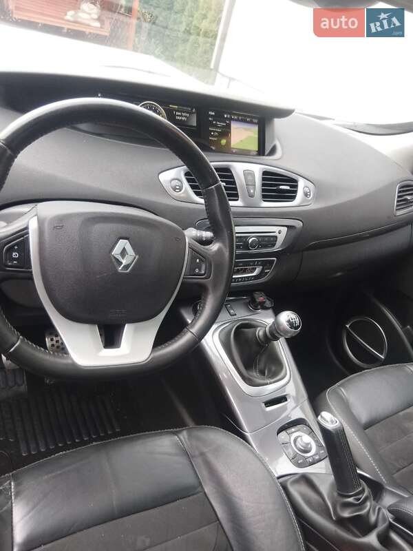 Минивэн Renault Scenic 2013 в Старой Выжевке фото 27 Минивэн Renault Scenic 2013 в Старой Выжевке