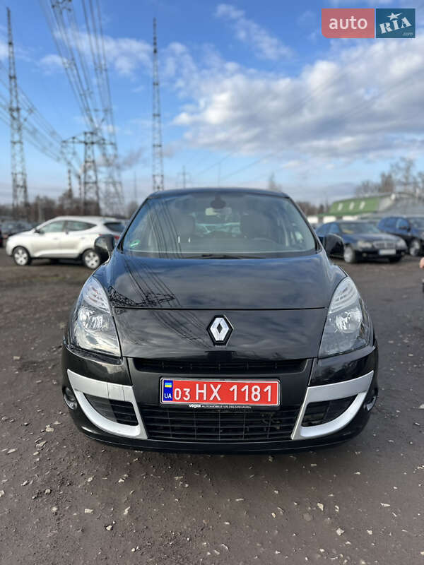 Минивэн Renault Scenic 2010 в Луцке