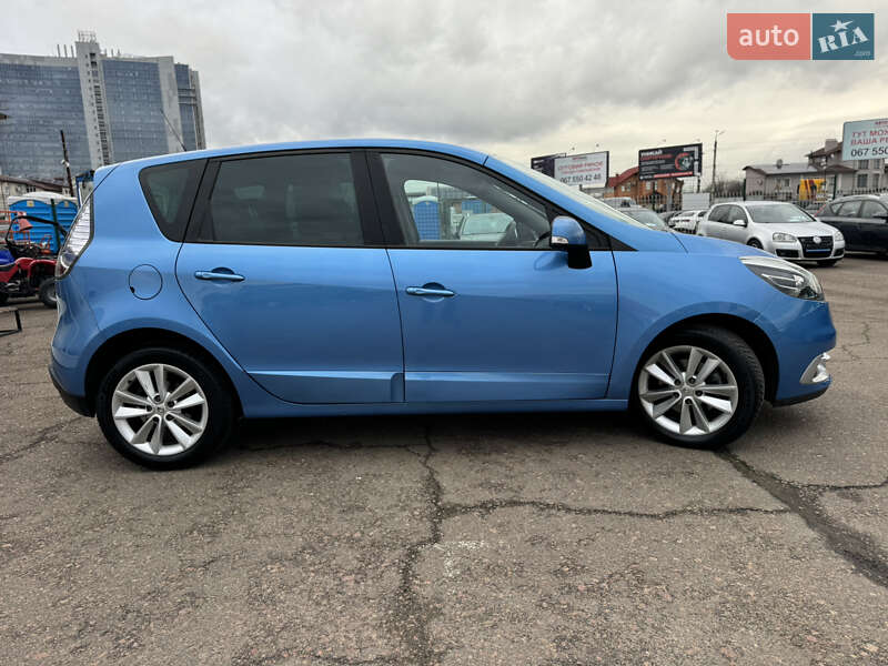 Мінівен Renault Scenic 2012 в Києві