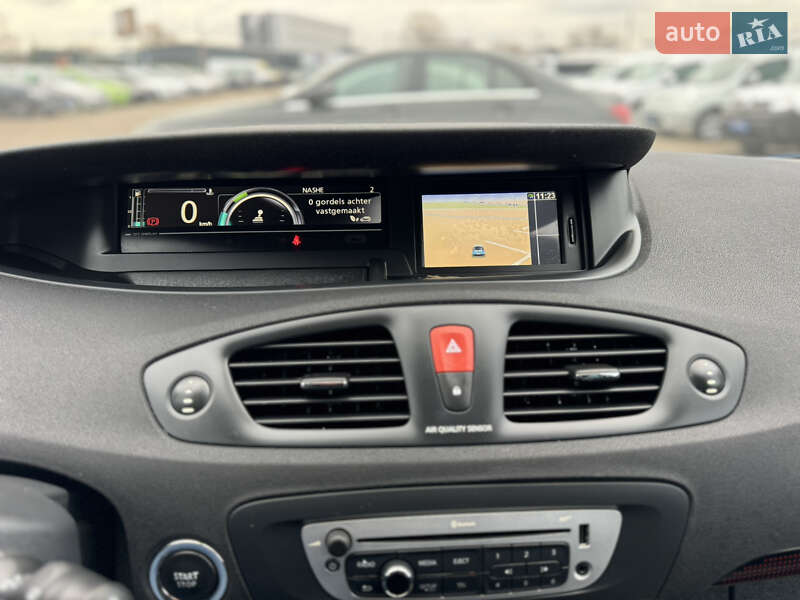 Мінівен Renault Scenic 2012 в Києві