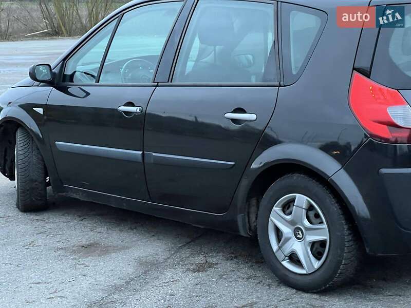Минивэн Renault Scenic 2009 в Мене