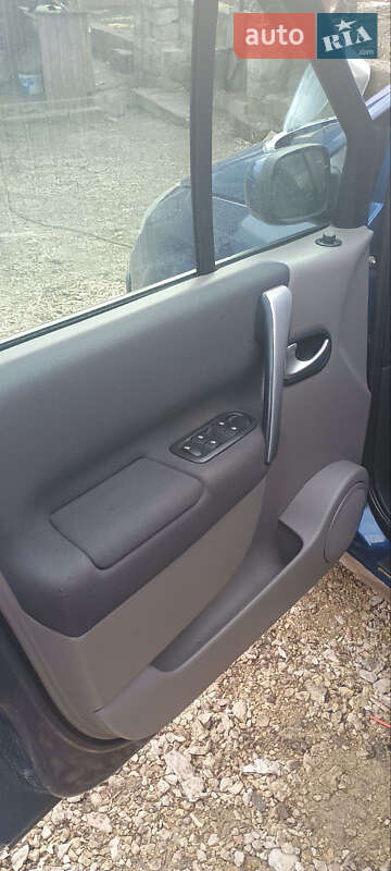 Мінівен Renault Scenic 2008 в Волочиську фото 11 Мінівен Renault Scenic 2008 в Волочиську