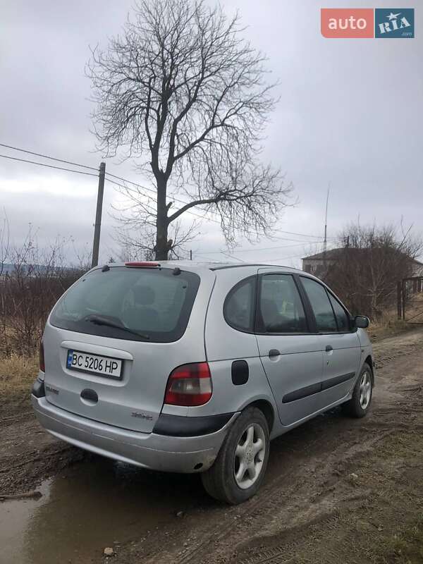 Мінівен Renault Scenic 2001 в Перемишлянах