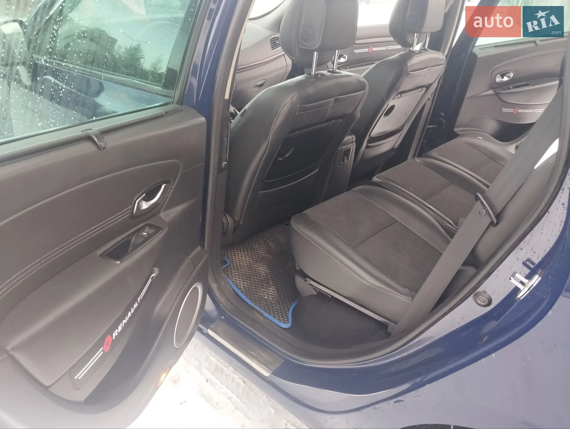 2011 Renault Scenic - мініатюра 17