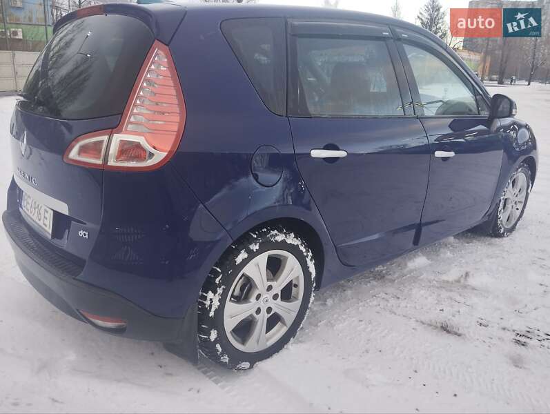Минивэн Renault Scenic 2011 в Кривом Роге